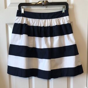 🎉HP! Banana Republic Striped Skirt